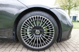 Mercedes-Benz-EQS-14